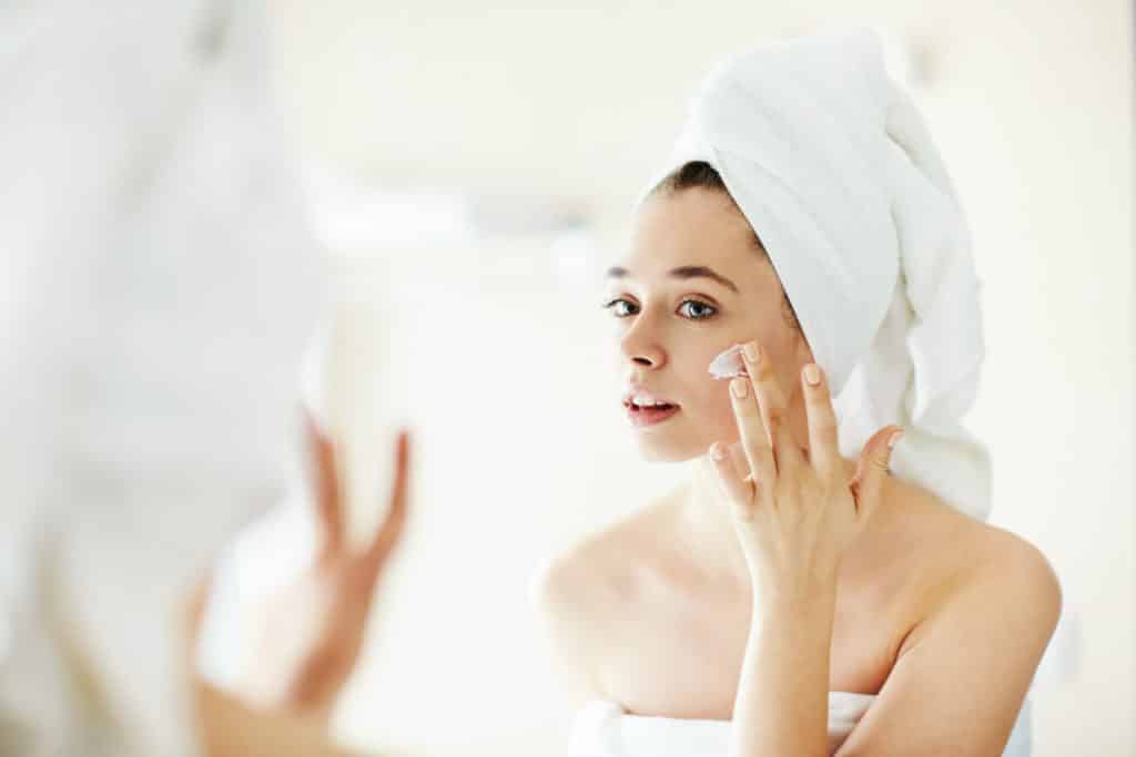 What to do to help your skin better heal after a laser treatment