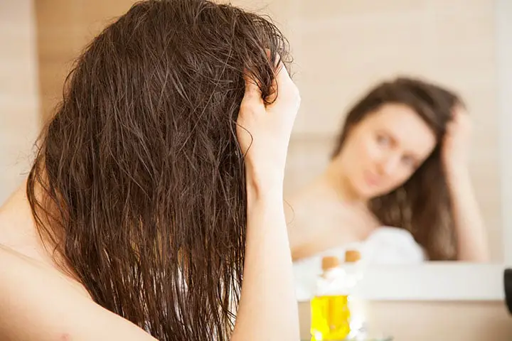 Why applying semi-permanent to wet hair is better than applying it to dry hair