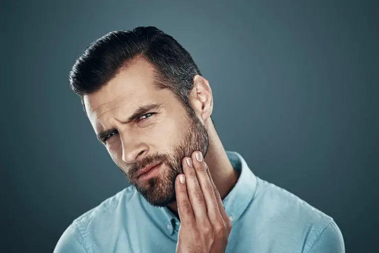 Is It Possible for Men to Use an IPL for Facial Hair?