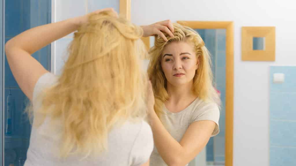 Common mistakes when bleaching your hair at home Doing your whole head instead of just the roots